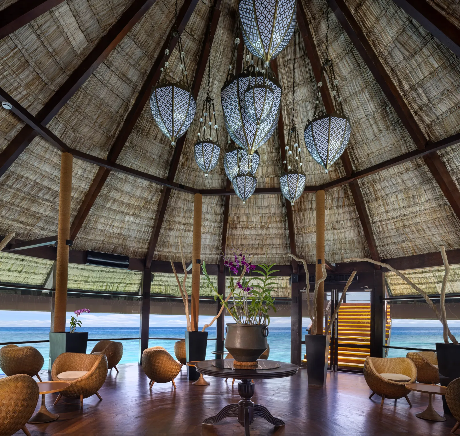 Kandolhi Overwater Sky Bar