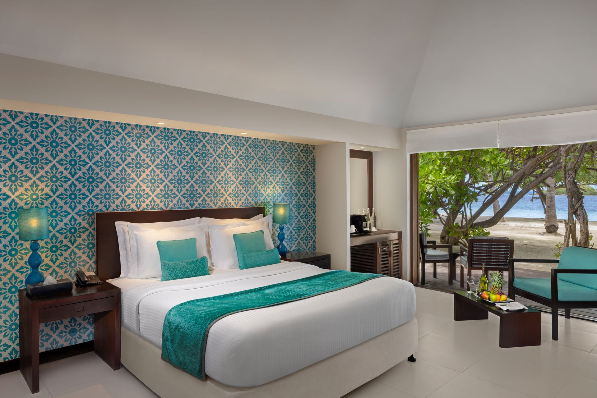Adaaran Select Hudhuran Fushi — Deluxe Beach Villa