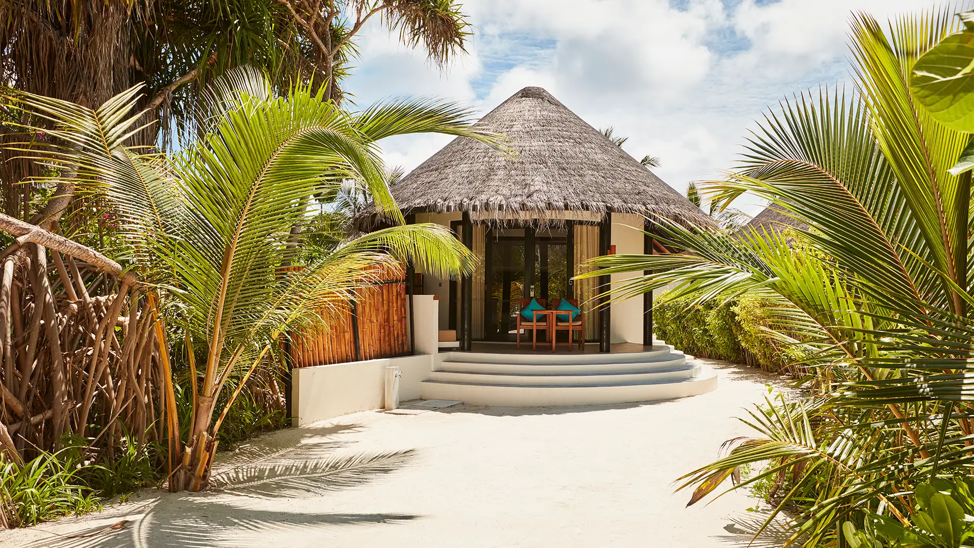 Sun Siyam Iru Fushi — Pool Beach Villa