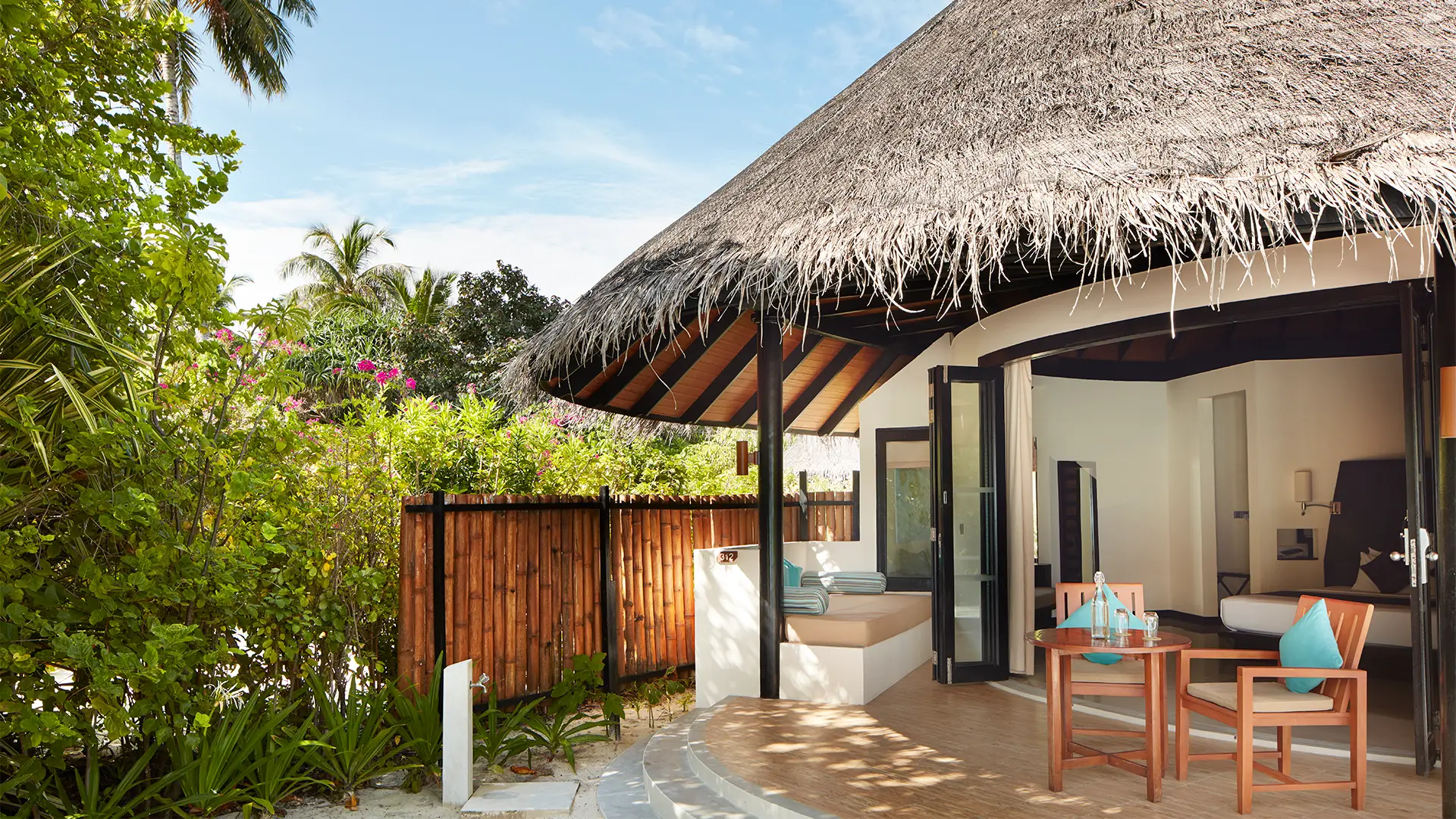 Sun Siyam Iru Fushi — Deluxe Beach Villa