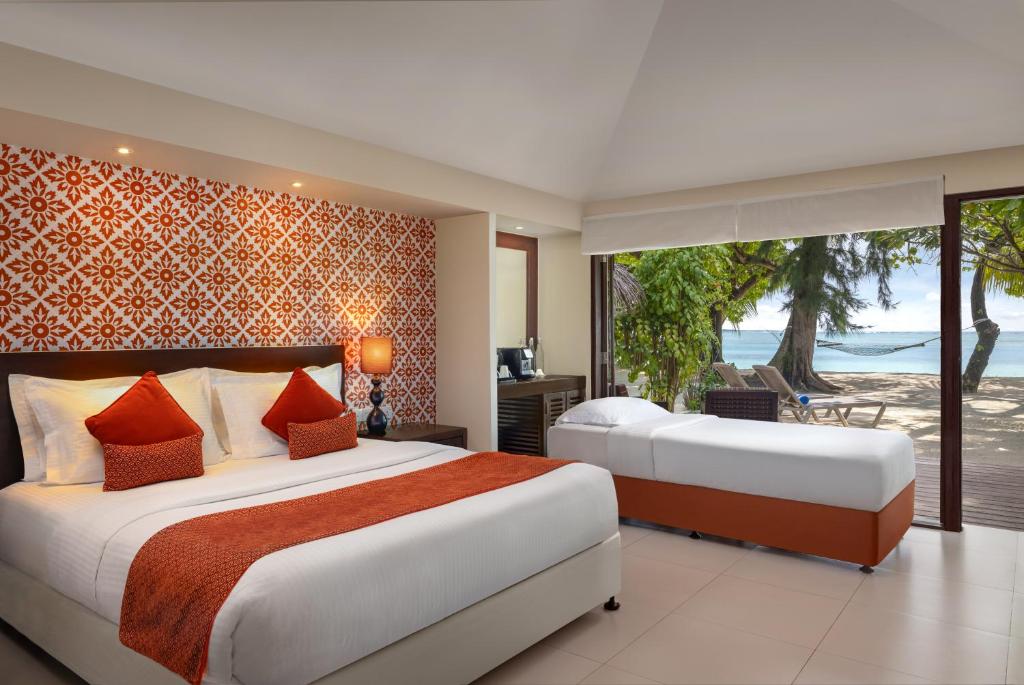 Adaaran Select Hudhuran Fushi — Beach Villa