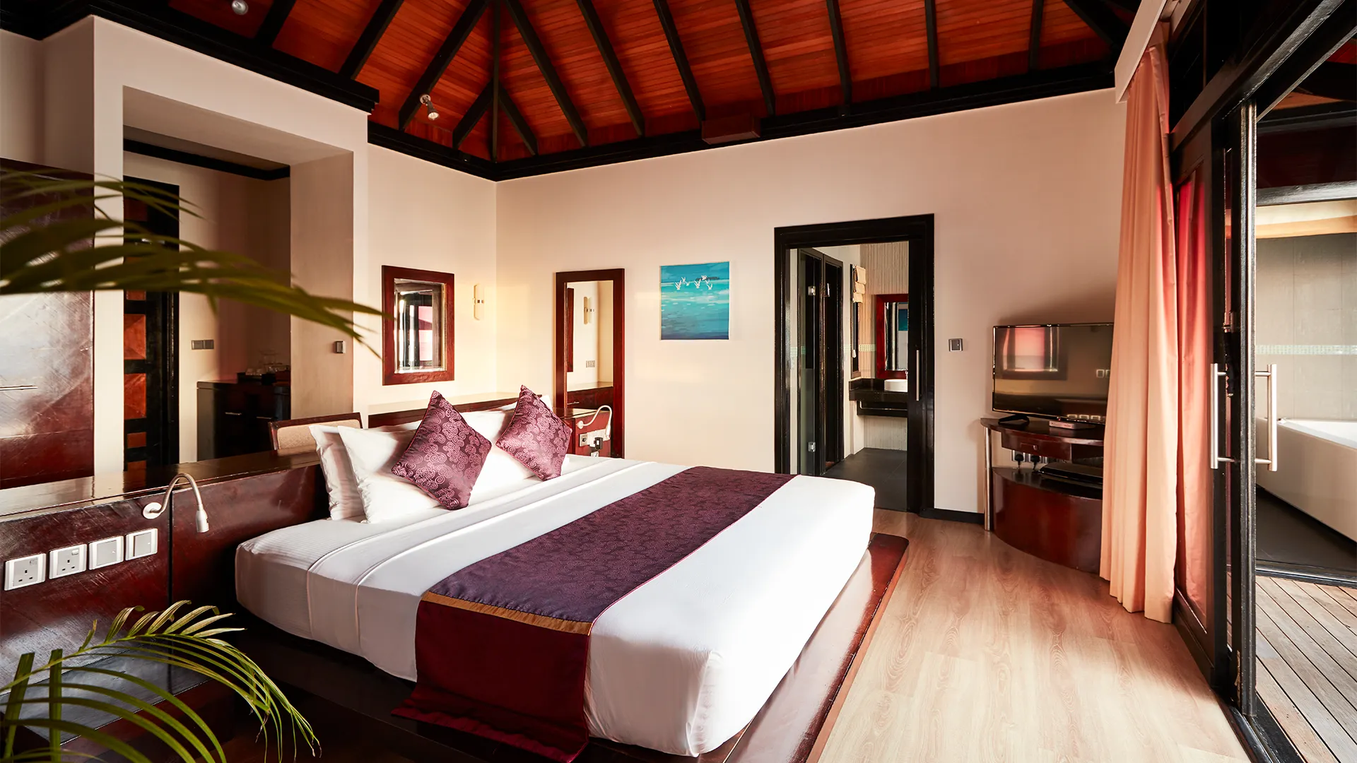Sun Siyam Iru Fushi — Horizon Water Villa
