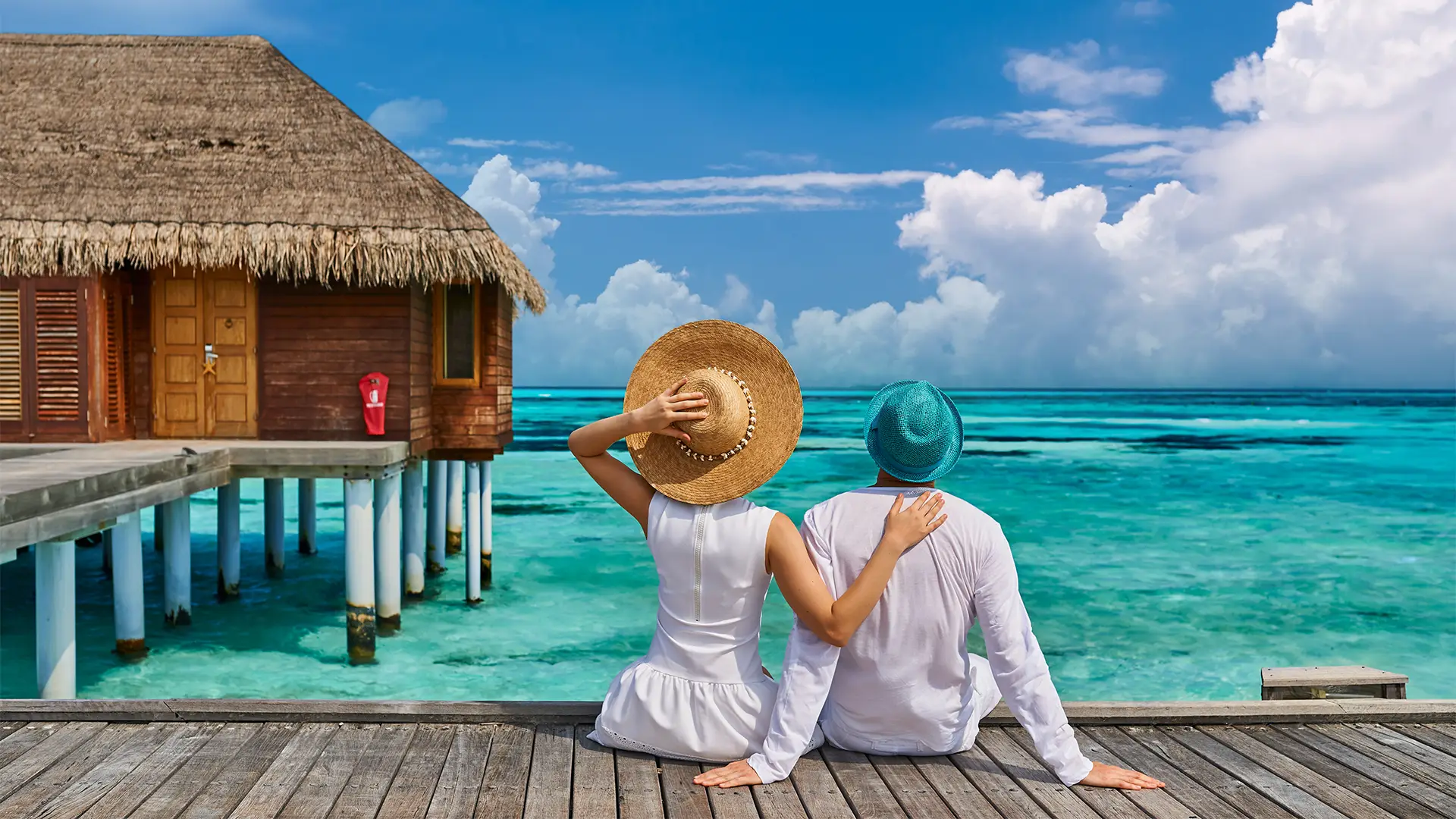 MALDIVES HONEYMOON ESCAPE